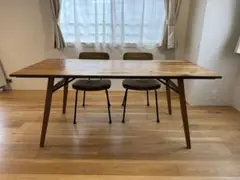 TRUCK FURNITURE JACKSON ROUND TABLE - メルカリ