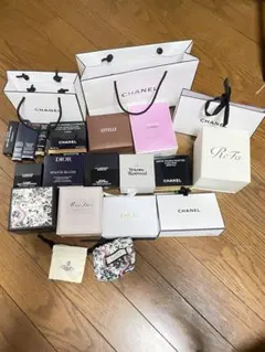 2025年最新】CHANEL ショップ袋・ショッパーの人気アイテム