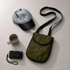 ラコレ2点セット サコッシュ カーキ ナイロン キルティングキャップ シルバー