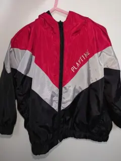 チャオパニックティピーのナイロンジャケット