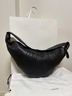 2026年最新】lemaire croissant bag largeの人気アイテム - メルカリ