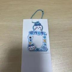 ちいかわ　池袋　ミニフォトホルダー　ハチワレ