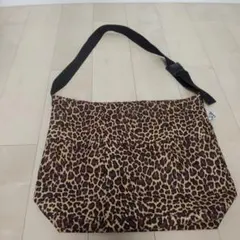 Drifter ショルダーバッグ レオパード柄