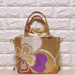帯リメイク　金色地　大きな花柄刺繍　あおりポケ　クリーム色巾着トート　2WAY