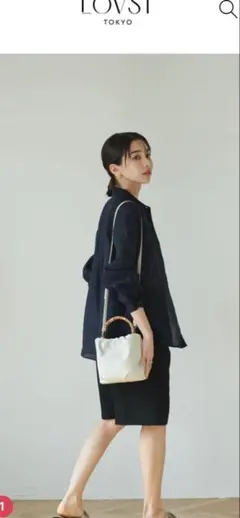 【値下げしました】LOVSTホワイトバンブーハンドルショルダーバッグ