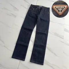 未使用級 2024✨PRADA 三角ロゴ 5ポケット シンチバック デニムパンツのサムネイル