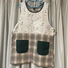 ディズニー チップとデール 保育士 エプロン
