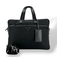PRADA】ビジネスバッグ ブラック ナイロン 三角ロゴプレート 自立 A4