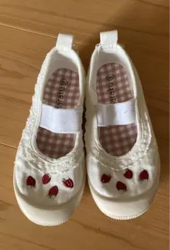 mamaraku いちご刺繍 上履き 16cm
