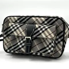 バーバリーブルーレーベル　ノバチェック　カメラバッグ　ショルダーバック 斜め掛け