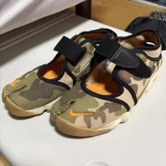 ✨美品✨ NIKE ナイキ エアリフト 25 迷彩柄 カモフラ 足袋 サンダル NIKE ナイキ25cm エアリフト 迷彩 カモフラ サンダル 足袋 カジュアル