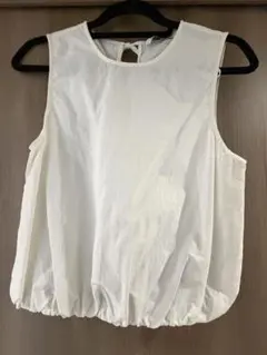 ZARA バルーントップス　ノースリーブ