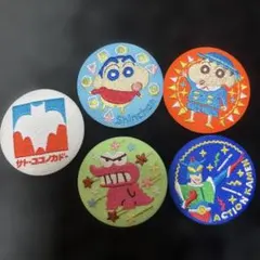 クレヨンしんちゃん　刺繍　缶バッジ