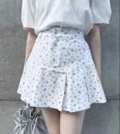 NICE CLAUP 花柄 プリーツ ミニスカート