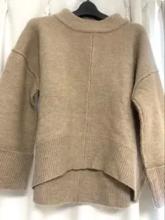 ビームスハート　ベージュ 長袖 ニットセーター