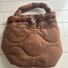 Ungridアングリッドキルティング巾着バッグ ブラウン ハンドバッグ