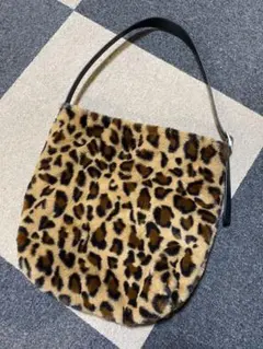 LOWRYS FARM レオパード　ヒョウ柄　ファーバック