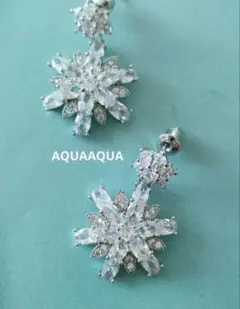 ♡♡パヴェスタイルクリスタルタッセル　ジュエリーピアス