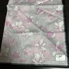 HANAE MORI 【大判】ハンカチ 花柄 グレー ピンクのサムネイル