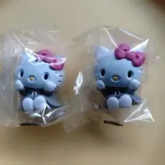 ハローキティ タカラトミーガチャガチャ 2個セット グレー