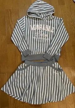 lovetoxic M フード付きパーカーとスカート　Lセットアップ