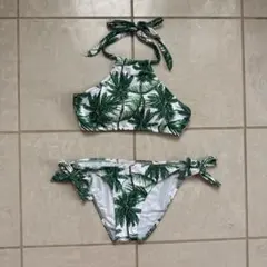 葉っぱ柄 ハイネック セパレート水着