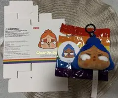 Crybaby CHEER UP, BABY! ぬいぐるみペンダント　ブルー