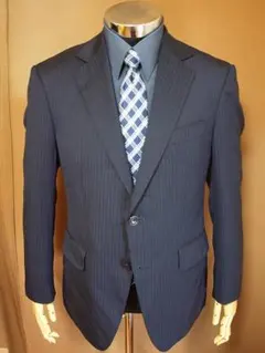 YUKITORII２ボタンスーツ(AB4)濃紺xストライプ柄メンズセットアップ