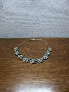 【昭和レトロ】クラシックな花モチーフ ネックレス