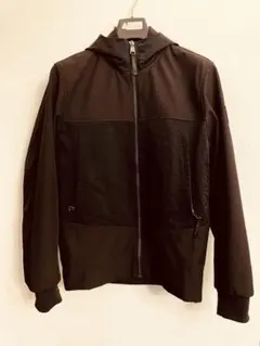 【美品】Calvin Klein 黒 ナイロンジャケット