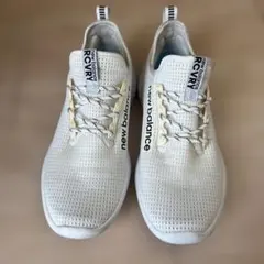 スリッポン スニーカー