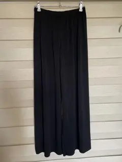 UNIQLO プリーツストレートパンツ ブラック Sサイズ