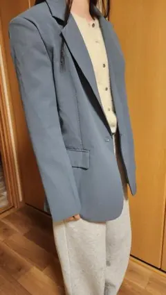グレー ジャケット シングルボタン