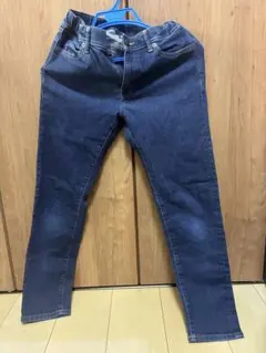 UNIQLO ユニクロ　ダークブルー スリムフィット長ズボン 150