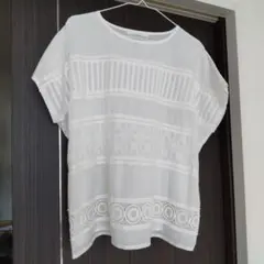 アーバンリサーチドアーズ　レースピンタックブラウス