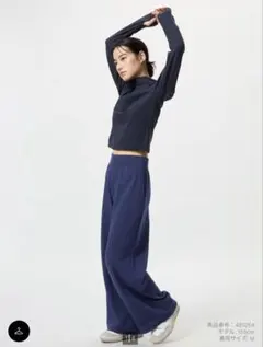 ユニクロ　ウォームフリースストレートパンツ　丈短め　XSサイズ　ブルー