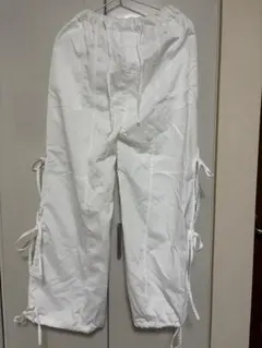 サイドスリットリボンカーゴパンツ