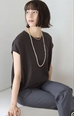 UNFILO アンフィーロ 半袖 フレンチスリーブ Tシャツ オンワードのサムネイル