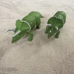 トリケラトプス フィギュア 2体セット