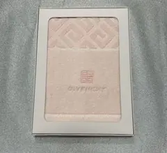 givenchyタオル
