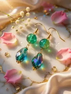 Ｎｏ．6 ハンドメイド 青 緑 色 クリスタルピアス