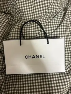CHANEL ショップバッグ ホワイト