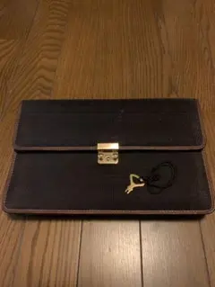 Item thumbnail for item c5d3f9fe-a8df-4659-8ff8-e3ad46eebcd1