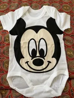 新品　ミッキーマウス 半袖ロンパース 70cm