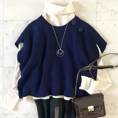 美品♪アドーア ウール半袖ニットプルオーバー 38 ネイビー系 ベスト 肩ボタン