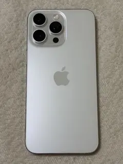 2026年最新】iPhone15proホワイトチタニウムの人気アイテム - メルカリ