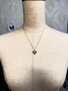イニシャルH ハートネックレス