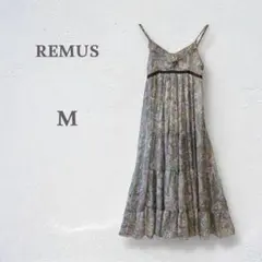 REMUS キャミソールワンピ　ティアード　ロングワンピース　派手柄　アジアン
