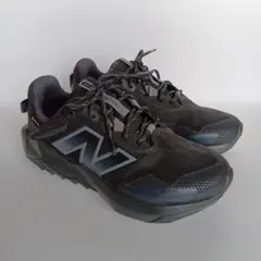 new balance ゴアテックス 黒 24cm