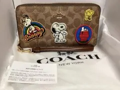 保存袋未使用未開封コーチCOACH Snoopyコラボ 長財布 シグネチャー本物